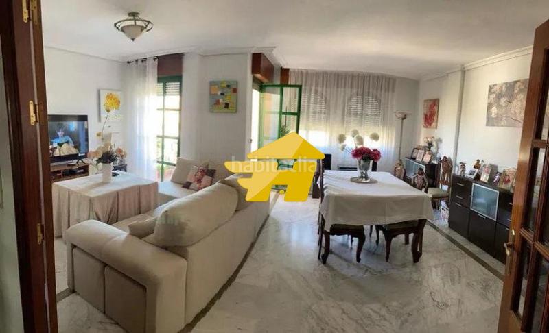 Foto a23f784e-c781-4ca6-aefa-2823eb40306c. Location appartement avec chauffage piscine dans Ciudad Jardín - Zoco Córdoba