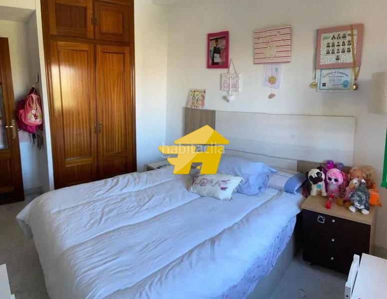 Foto f97f9f1c-f3fa-4c67-8c4d-7fad5a79489d. Location appartement avec chauffage piscine dans Ciudad Jardín - Zoco Córdoba