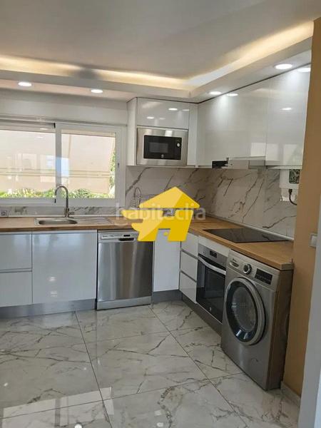 Foto 6d80ba9b-5849-4242-94aa-143a0b0d7d8c. Alquiler piso ideal familias en Montemar Torremolinos