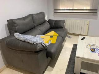 Miete Etagenwohnung  Calle platero lucas valdés. Larga temporada