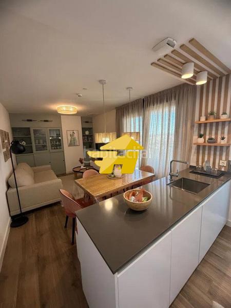 Foto fcc13226-7f88-4580-9be4-e411994f0891. Alquiler piso ideal parejas en Martiricos - La Roca - La Rosaleda Málaga