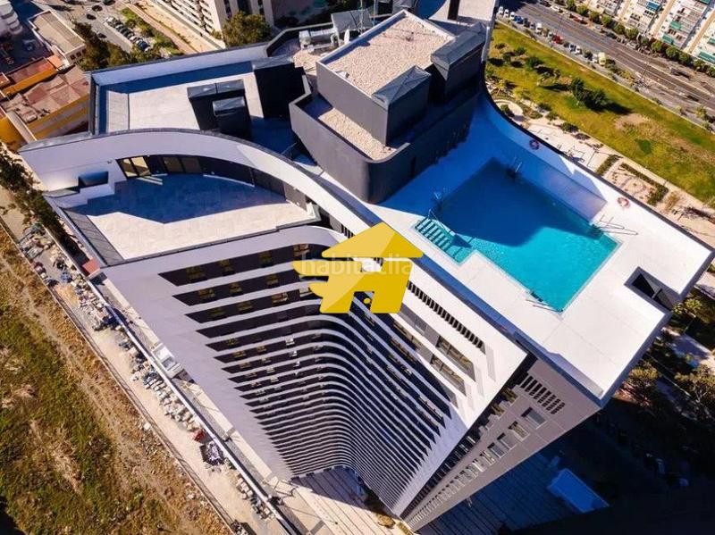 Foto 2d8fbe00-e12a-4cdb-9109-2f144fe744d0. Rent flat with heating parking pool in Martiricos - La Roca - La Rosaleda Málaga