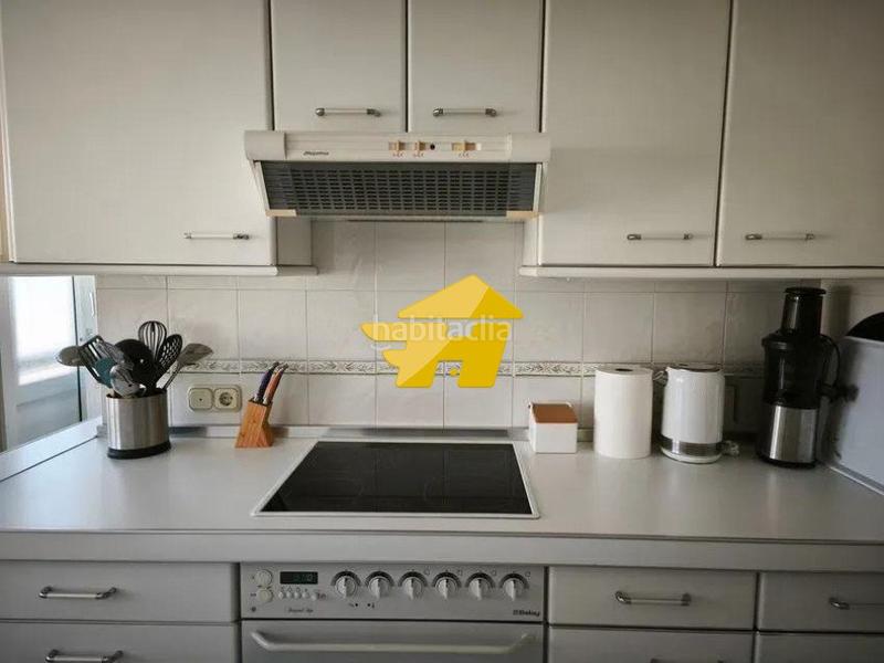 Foto 35cff3c6-f07b-4dd3-ba35-21950b43b40e. Lloguer pis amb calefacció aparcament a La Carihuela - Los Nidos Torremolinos