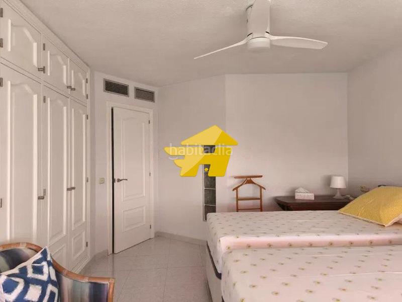 Foto 3eae0b6d-acc6-4c0a-bece-d4c7abbafcf1. Lloguer pis amb calefacció aparcament a La Carihuela - Los Nidos Torremolinos