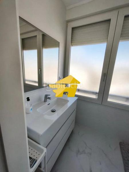 Foto c5a28bcd-03dc-4e19-8043-cae589fe3ff8. Lloguer pis amb calefacció aparcament a La Carihuela - Los Nidos Torremolinos