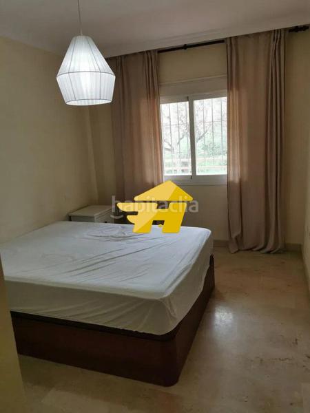 Foto f78d4790-ac16-482b-94f2-a0be688cc635. Alquiler piso ideal parejas larga temporada en Zona Centro Comercial Torrequebrada Benalmádena
