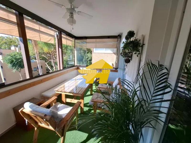 Foto 35aca7b0-cd9b-4f62-9e43-16cc802c6893. Location appartement avec chauffage parking dans Limonar Málaga