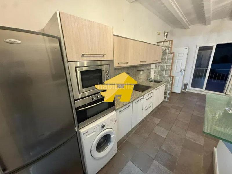 Foto 90986a60-cb2f-4017-80a5-c301235db5c6. Rent flat with heating parking pool in Playamar - Benyamina Torremolinos