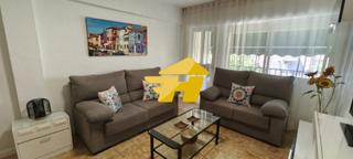 Flat in Calle Pintor Espinosa