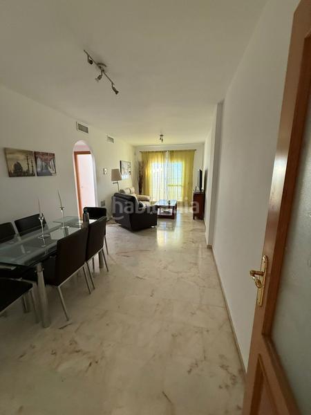 Foto 2c227b25-d111-4f49-a76b-257cdd1da28d. Location appartement avec parking piscine dans Los Nadales - Tio Charles Benalmádena