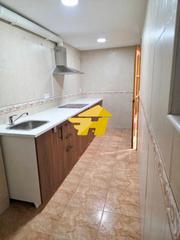 Etagenwohnung in Calle Mariana Pineda