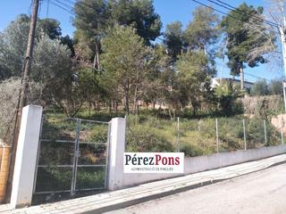Wohngrundstck in Castellnou-Can Mir-Can Sol. Terreno urbano en venta en castell nou.