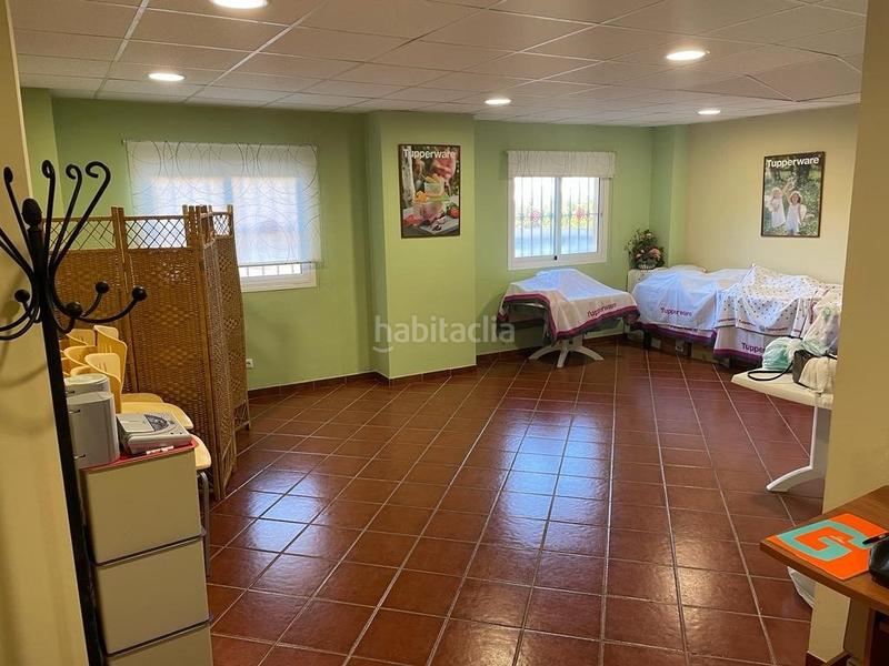 Foto 8d41bbfc-4c38-4d0e-af82-40a8df303b4d. Local comercial  en venta en Bajadilla - Fuente Nueva Algeciras