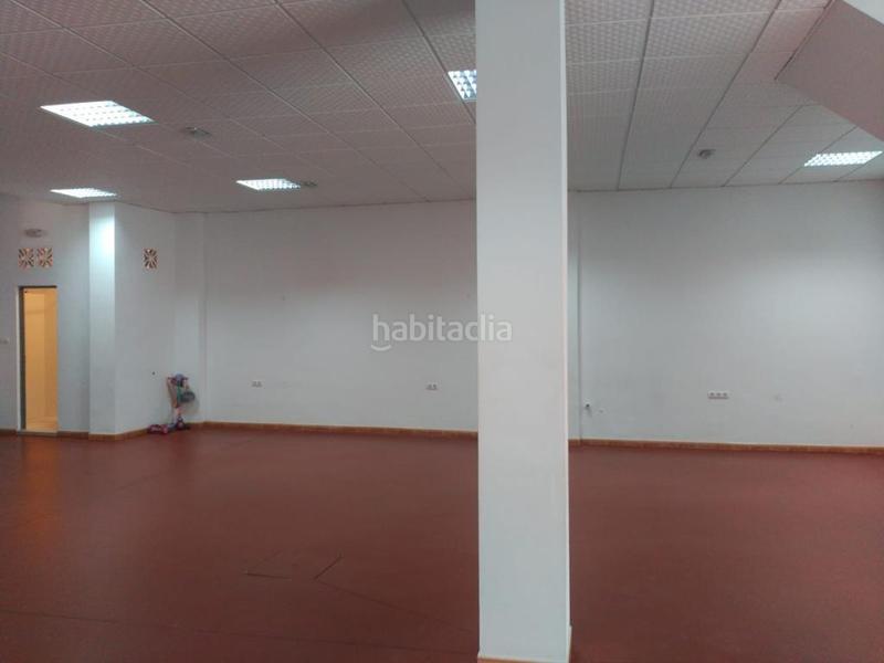 Foto 71a2ed5b-6139-4897-a6de-a4a6898a425d. Local comercial local en los barrios en Barrios (Los)