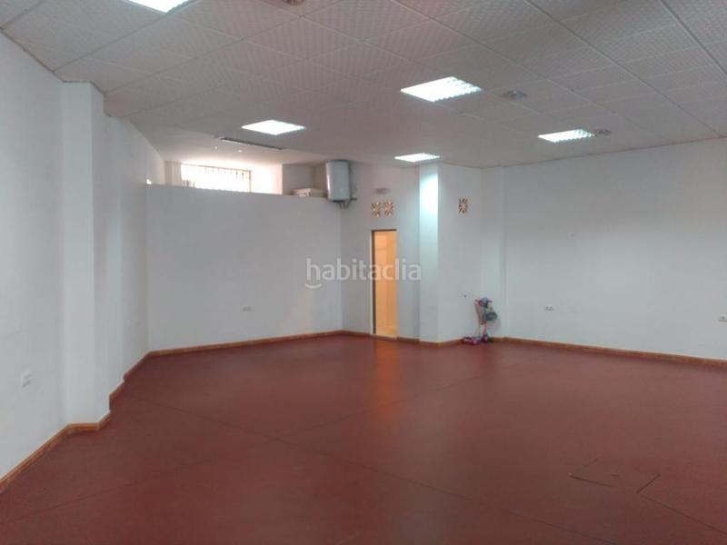 Foto ef6f3cff-6007-43af-8444-dcf69c3afa40. Local comercial local en los barrios en Barrios (Los)