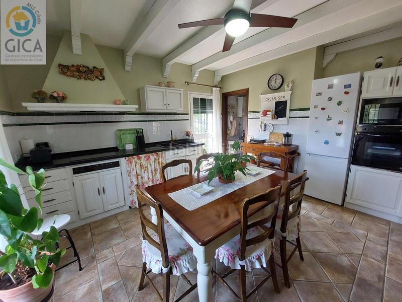 Foto 07f2f5bc-51e0-4930-92eb-937b6fca4446. Chalet avec chauffage parking piscine dans La Granja - La Colina - Los Pastores Algeciras