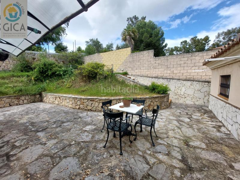 Foto 0ca758bf-3fa9-41b3-a0dd-6537a03ad496. Chalet avec chauffage parking piscine dans La Granja - La Colina - Los Pastores Algeciras