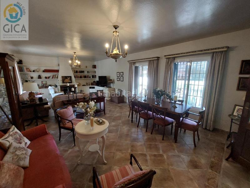 Foto 2f341662-e2ee-496c-b1d5-974822ddcd58. Chalet avec chauffage parking piscine dans La Granja - La Colina - Los Pastores Algeciras