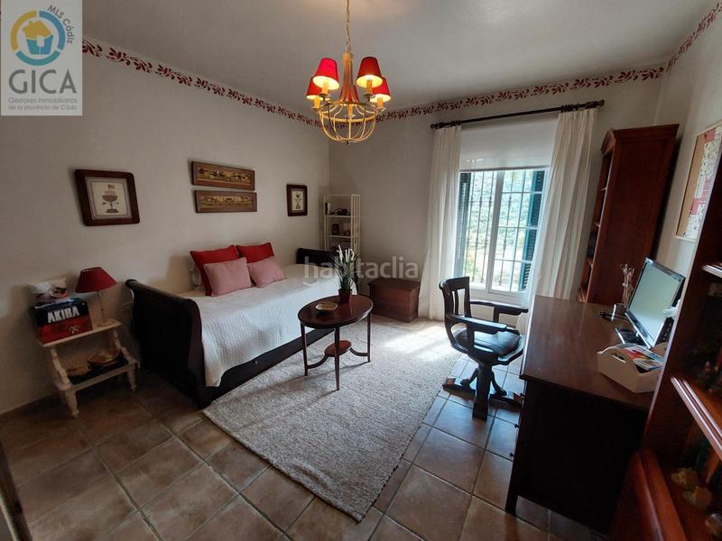 Foto 3ec1edc6-bd98-43d9-96f7-667187c7207d. Chalet avec chauffage parking piscine dans La Granja - La Colina - Los Pastores Algeciras