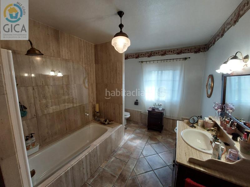 Foto 600c5b66-183f-445a-8bfc-12aa131e2c72. Chalet avec chauffage parking piscine dans La Granja - La Colina - Los Pastores Algeciras