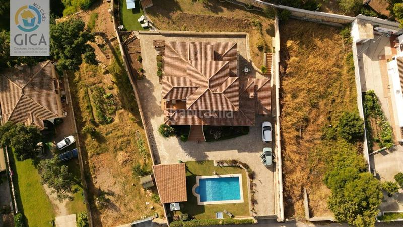 Foto a71c868f-e56f-4b46-8e6c-0bc82ce27dca. Chalet avec chauffage parking piscine dans La Granja - La Colina - Los Pastores Algeciras