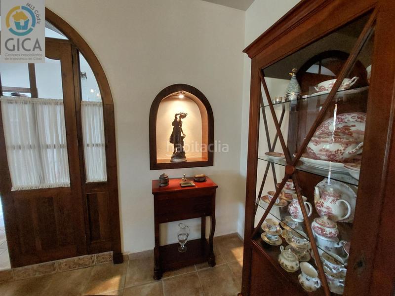 Foto b8898f1f-00b2-400a-be3a-e8d8390b83c1. Chalet avec chauffage parking piscine dans La Granja - La Colina - Los Pastores Algeciras