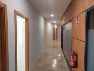 Oficina a Barrios (Los). Venta oficina en  edificio azabache con plaza de garaje opcional