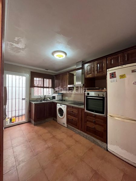 Foto 34f3ac92-2d45-494c-a685-5fb721d52201. Casa amb aparcament a Bajadilla - Fuente Nueva Algeciras