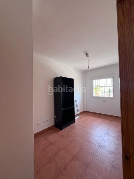 Foto 5fe430a6-ab12-4764-8607-e978aed0c168. Casa amb aparcament a Bajadilla - Fuente Nueva Algeciras