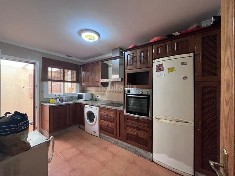 Foto 6b69aba6-d525-4c09-a51a-4091b6c7a1ea. Casa amb aparcament a Bajadilla - Fuente Nueva Algeciras