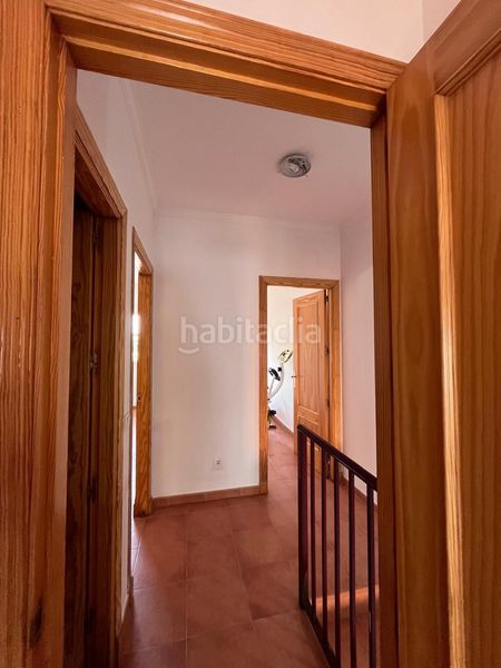 Foto c18a2130-d0e6-45e6-bcf5-87795758bb3a. Casa amb aparcament a Bajadilla - Fuente Nueva Algeciras