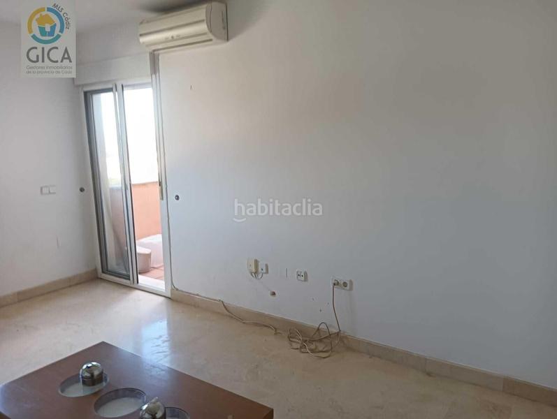 Foto 9e917413-56e2-4ba4-bed0-96244bfc3313. Pis amb aparcament piscina a La Reconquista - El Rosario Algeciras