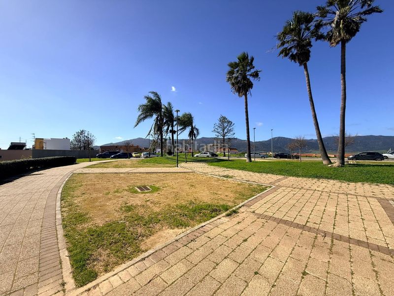 Foto 5e89d3de-933e-4165-8058-f56ececda616. Casa adossada a San Bernabé Algeciras