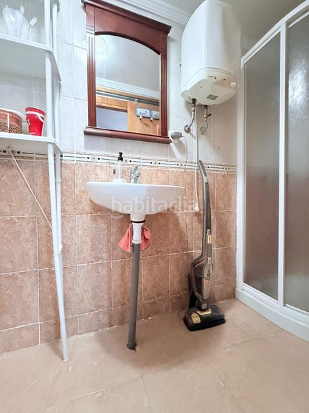 Foto fd3afe6c-e576-40e5-9f51-15fd7d48dd9f. Casa adossada a San Bernabé Algeciras