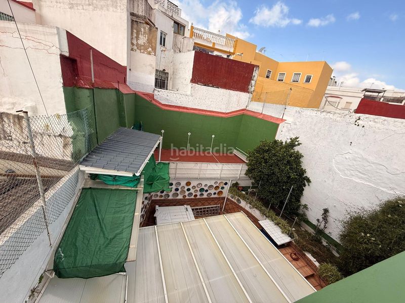 Foto 7ac95f8c-d0fc-49d3-8879-19e2e0b35cef. Casa amb aparcament a Casco Antiguo Algeciras