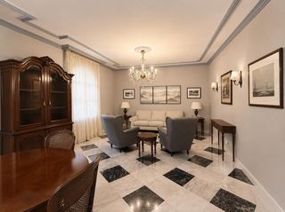 Casa a Casco Antiguo. Vivienda independiente con garajecentro de algeciras