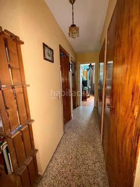 Foto 95ac9c2d-e630-468c-8ea4-0c465a0716bb. Casa amb aparcament a Pescadores - Saladillo Algeciras