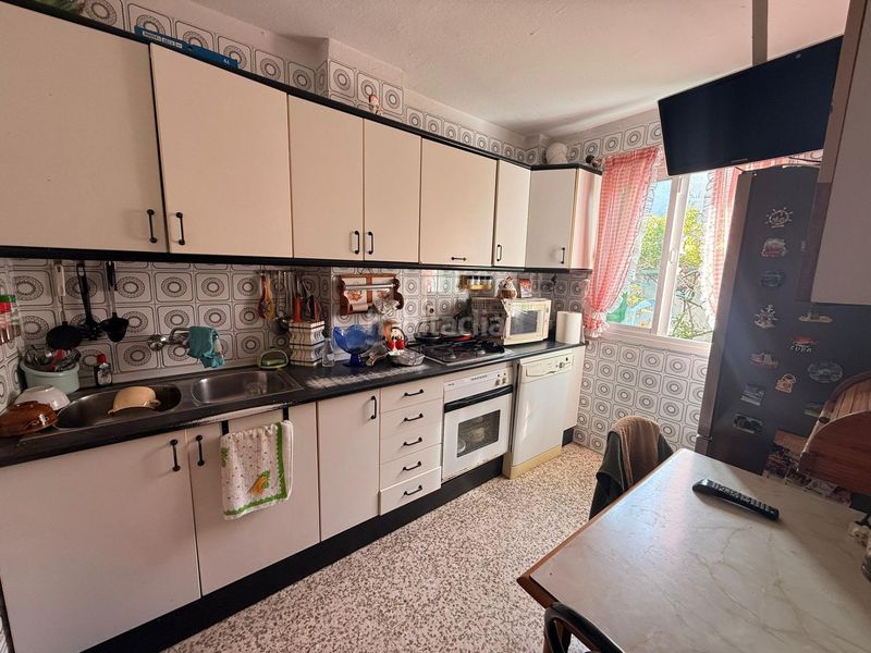 Foto cd5928ac-2a44-4388-90ee-70fef5a99bbc. Casa amb aparcament a Pescadores - Saladillo Algeciras
