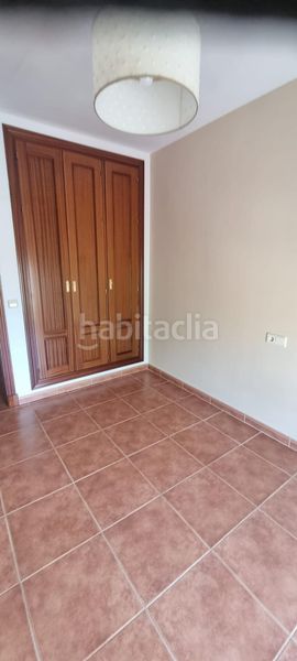 Foto 2e3526e8-9ff2-4da7-b960-9921a8f5dff6. Casa adossada amb piscina a San Bernabé Algeciras
