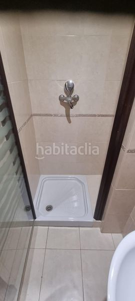 Foto 4c31d873-cf37-4e8b-bd9e-e21fcefebd16. Casa adossada amb piscina a San Bernabé Algeciras