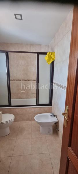 Foto 9f3285a0-d3b8-4f15-aded-261263c541e5. Casa adossada amb piscina a San Bernabé Algeciras