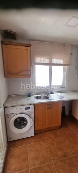 Foto ddb95495-108c-4498-ab76-73344e798476. Casa adossada amb piscina a San Bernabé Algeciras
