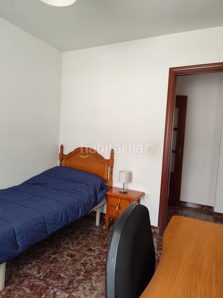 Foto eefa71ae-b8fb-47a6-870e-5c8a29cf90a9. Pis a San Bernabé Algeciras