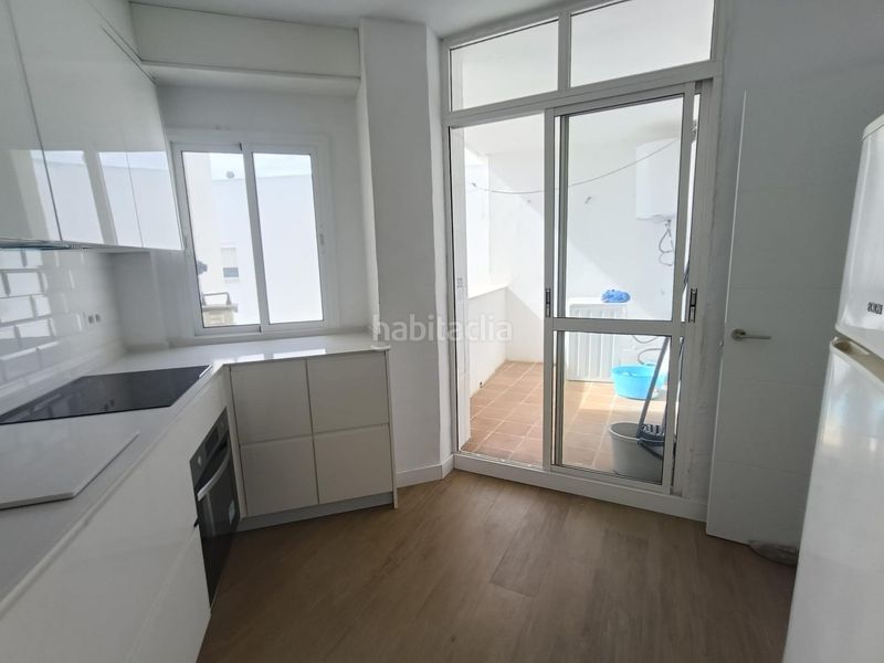 Foto 06beb1fe-30cf-4598-93ef-0f4f08664c14. Piso  2 dormitorios edificio mayola en San García Algeciras