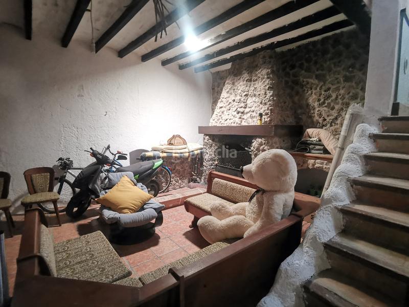 Foto fef14ba2-2cd0-4d69-8064-cf1b4eb89179. Masía en Ondara