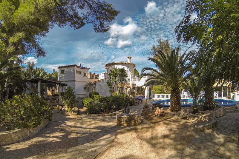 Foto 2028d22a-8e26-41c5-9df2-b7efa65588e1. Country house with heating pool in La Pedrera-Vessanes Dénia