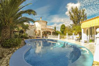 Masia a La Pedrera-Vessanes