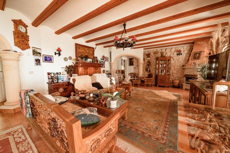 Foto f1bee618-2a2e-41a8-a65e-6e2b2a440265. Country house with heating parking pool in La Granadella - Costa Nova Xàbia