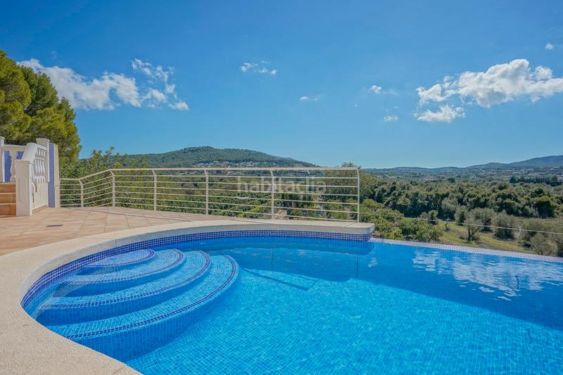 Foto 18d01fb5-277b-4e5a-a026-6ca3b19425d9. Country house with heating pool in Partida Tosal - Zona dels Castellans Xàbia