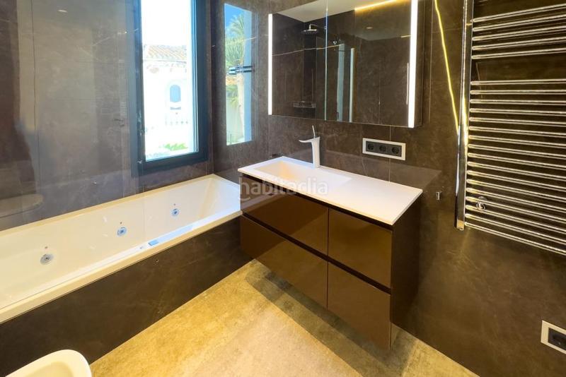 Foto 4cd2d978-edc0-483c-9b47-1c78c4eb2f44. Mas avec parking piscine dans Manzanera-Tosal Calp